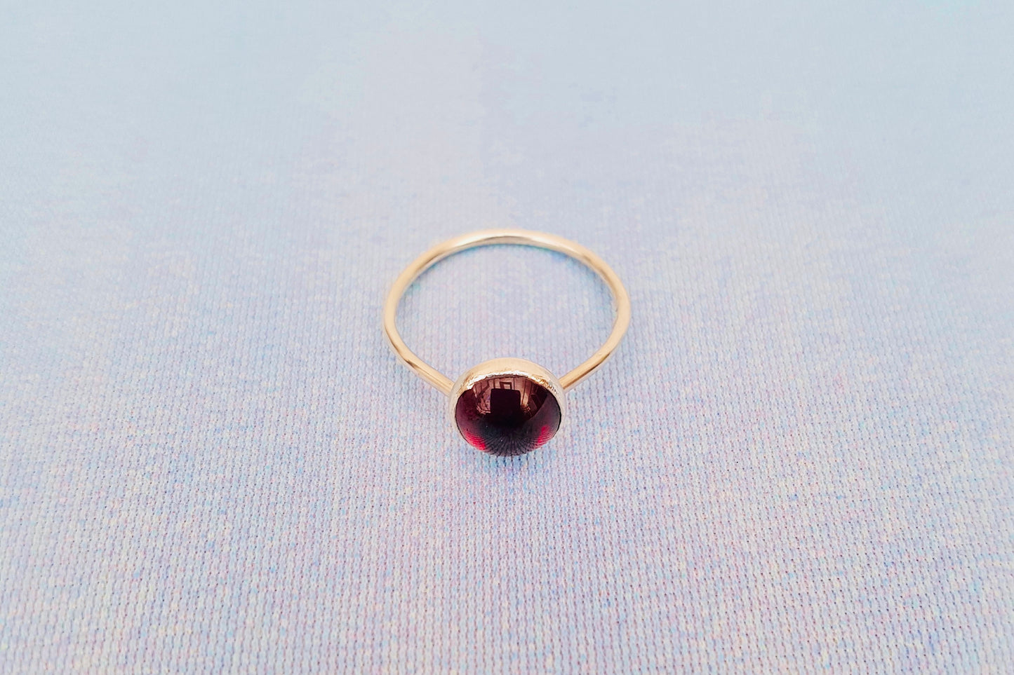 CAPRICORN Garnet Ring in Sterling Silver